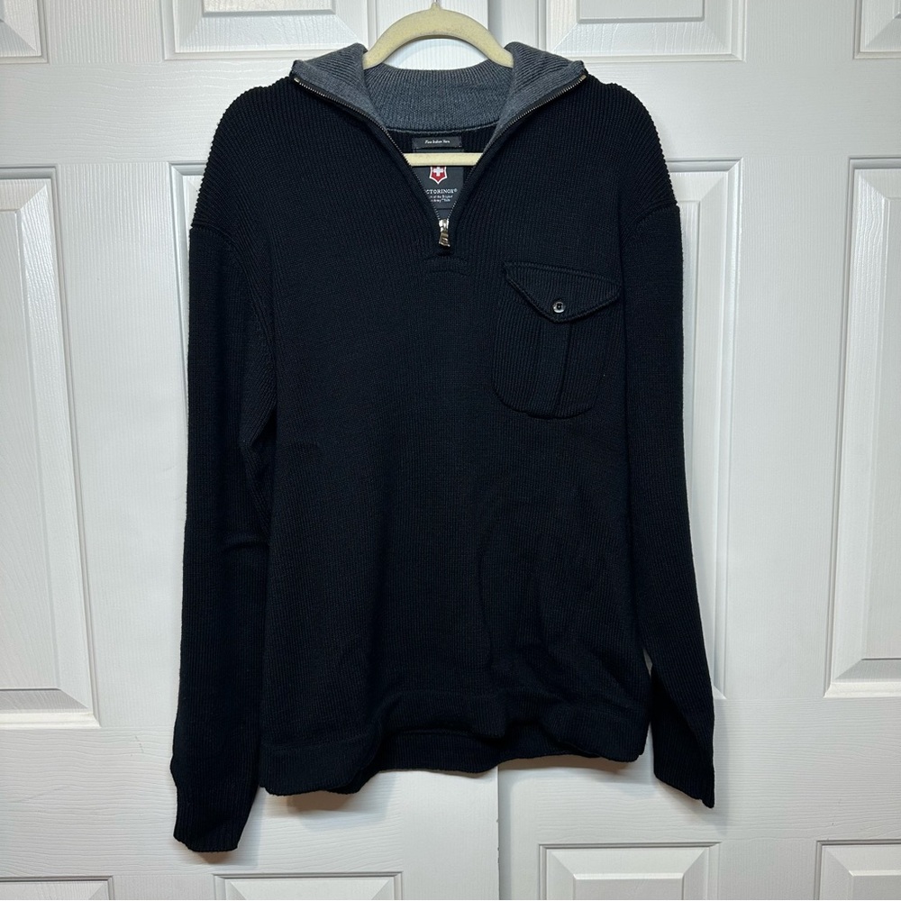 Victorinox Men’s 100% Merino Wool 1/4 Zip/button  Logo Swiss Army Pullover Sz L